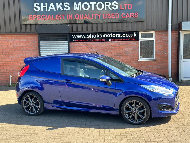 FORD FIESTA VAN 1.5 TDCi Sport Panel Van 3dr