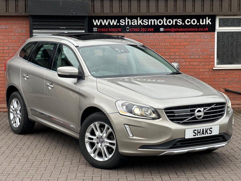 VOLVO XC60 2.4 D5 SE Lux Nav Geartronic AWD Euro 5 5dr